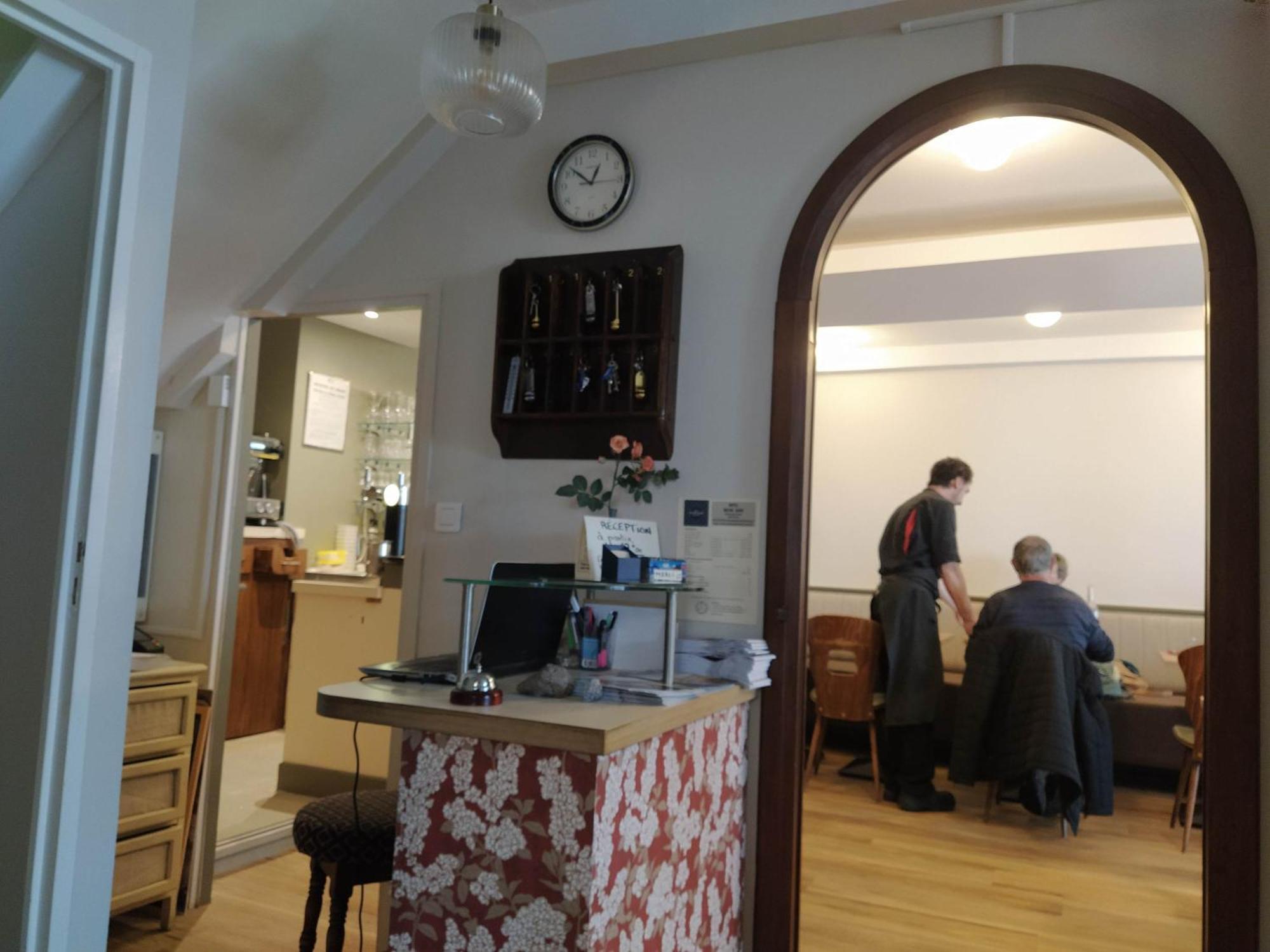 Hotel Restaurant Notre Dame Орсивал Екстериор снимка