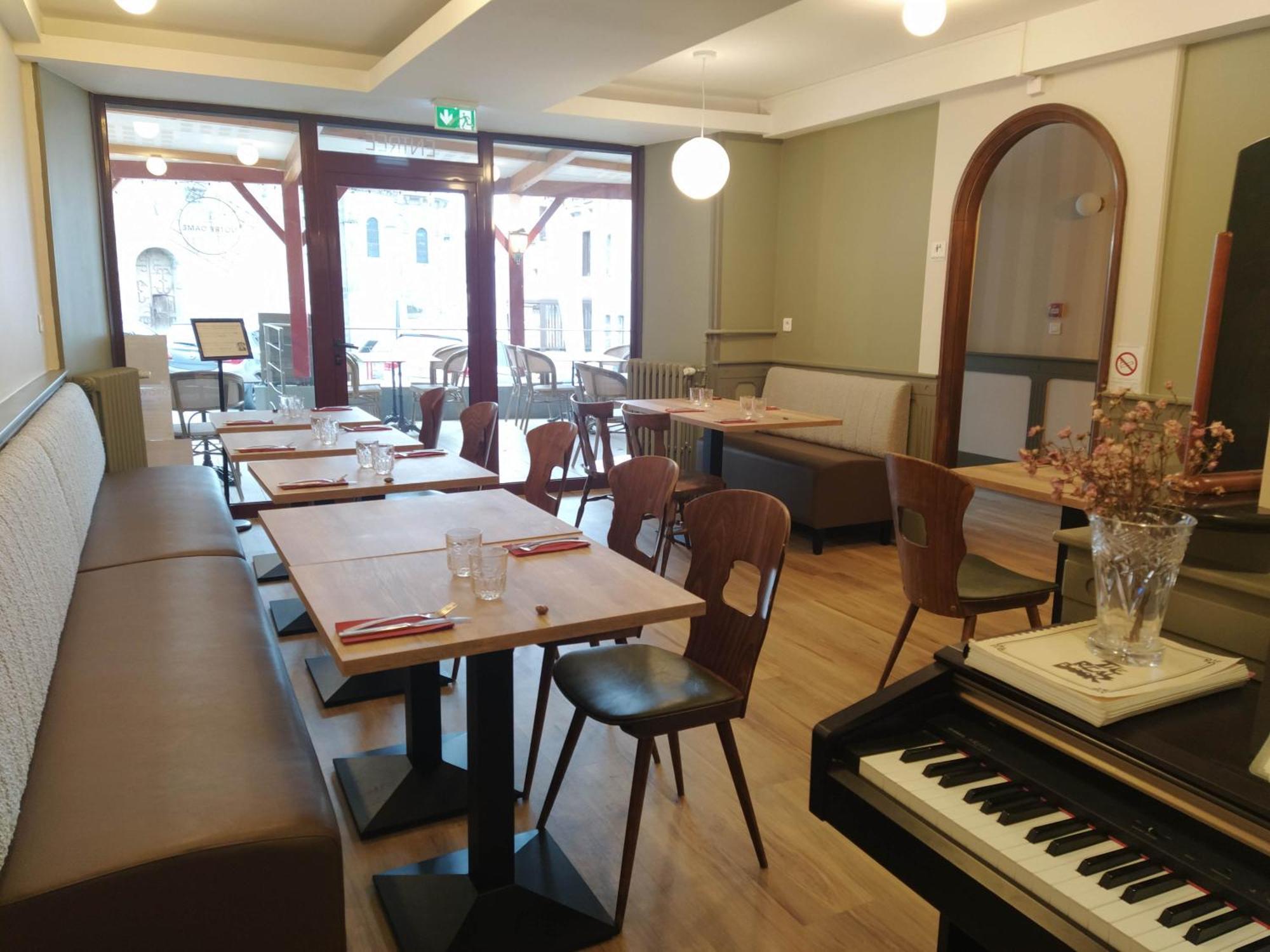 Hotel Restaurant Notre Dame Орсивал Екстериор снимка