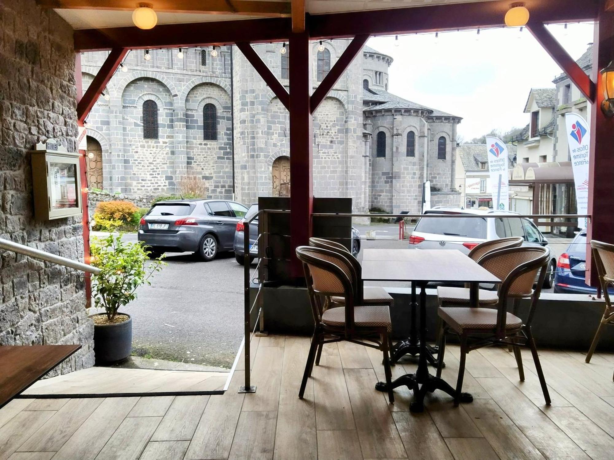 Hotel Restaurant Notre Dame Орсивал Екстериор снимка
