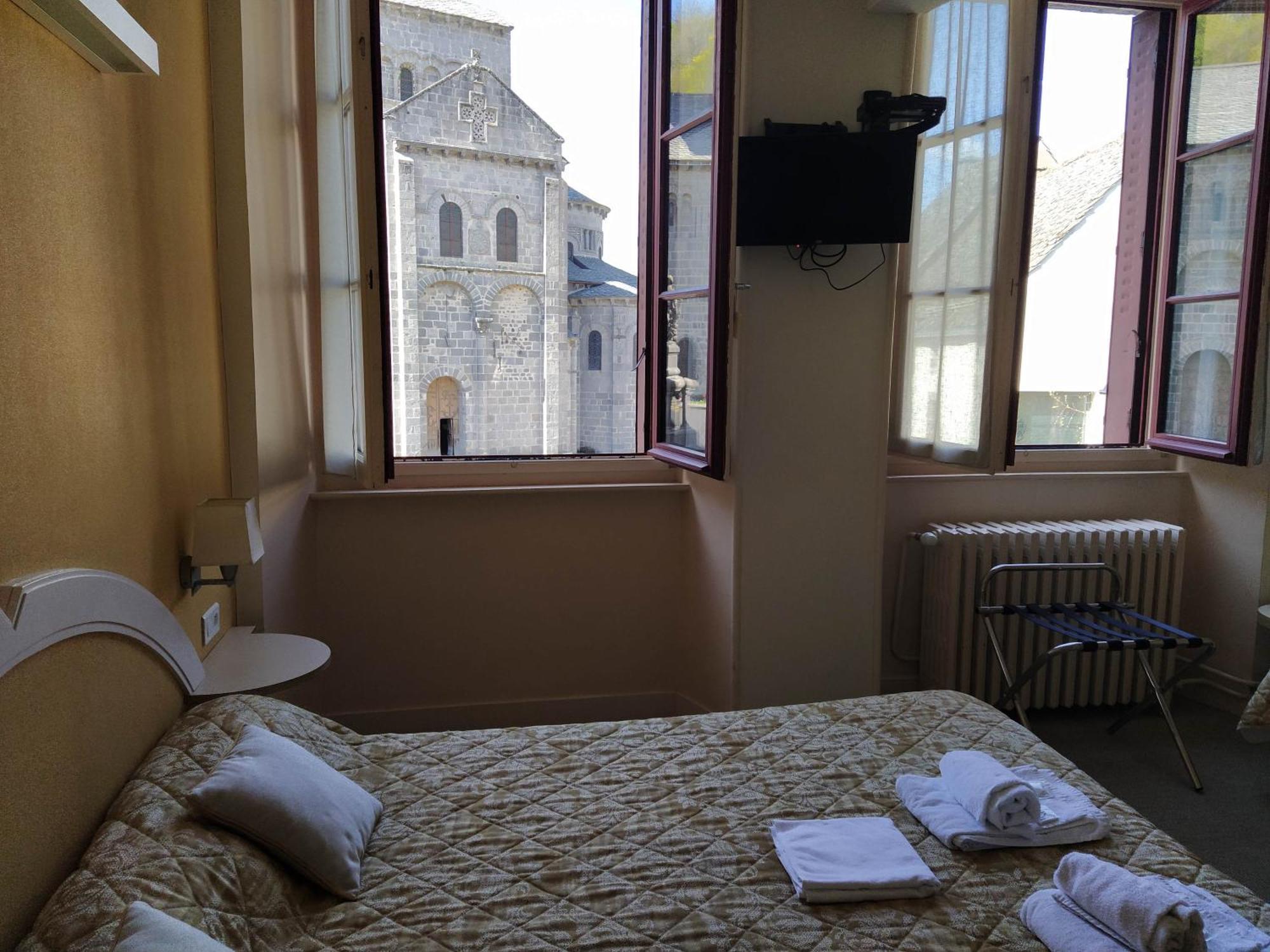 Hotel Restaurant Notre Dame Орсивал Екстериор снимка